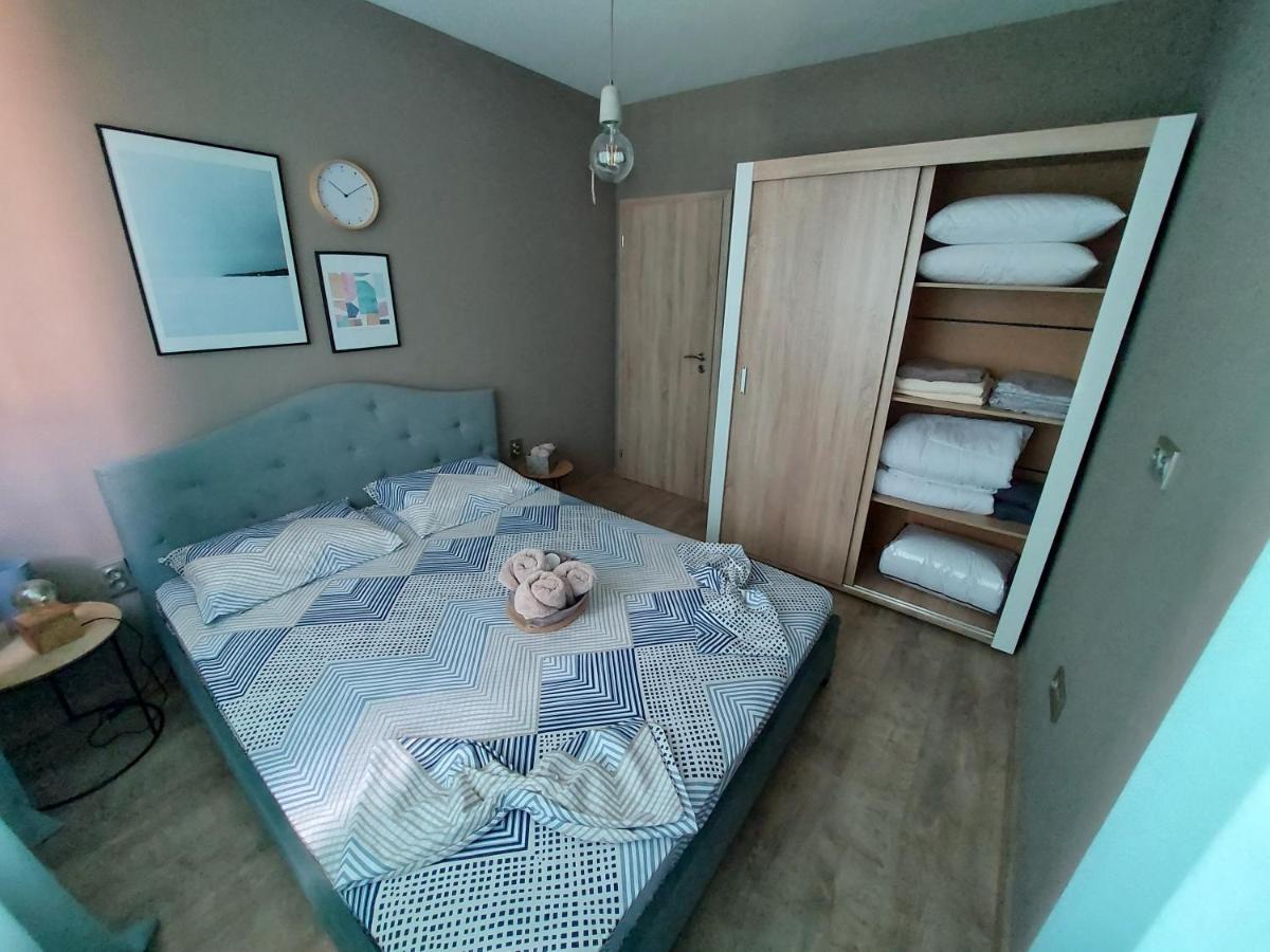 Grey Apartment Varna Exterior foto